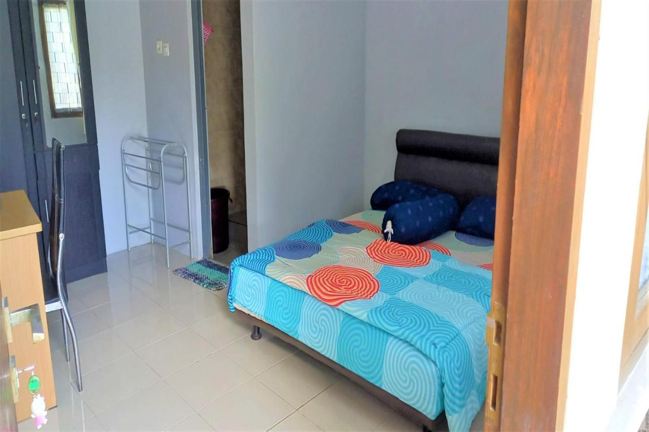 Nabila Syar'I Guest House Padalarang Exterior photo